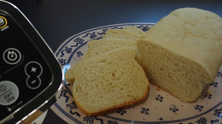 Mini baguettes,petits pains individuelle en pain de mie fait au companion  et cuits au cake factory - bienvenue dans la cuisine de Carole