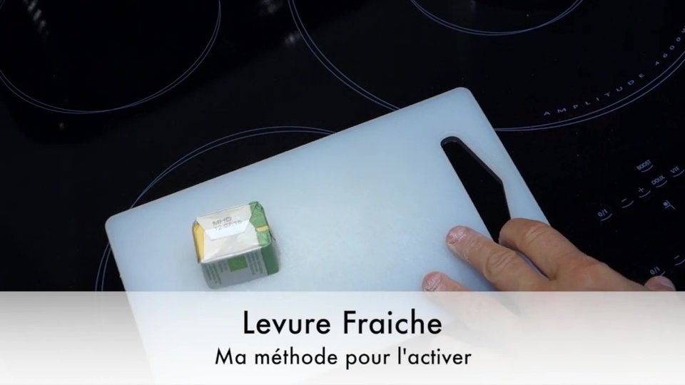 Méthode pour activer de la levure fraîche