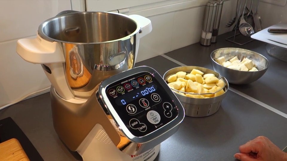 Ingrédient pour la Compote de pommes et bananes pour bébé au Companion