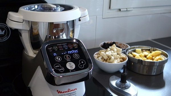 Compote pommes  pruneaux pour bébé - Brice RC Recettes Companion