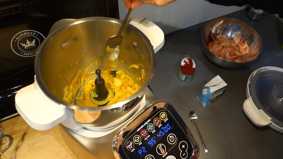Préparation de crevettes au curry au robot Companion