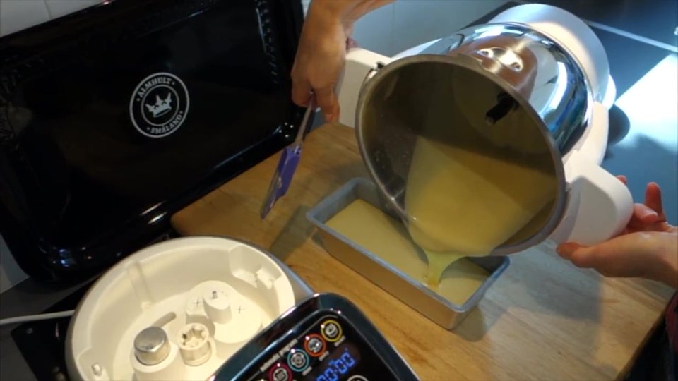 Le cake caramel beurre salé au Companion, va bientôt être enfourné
