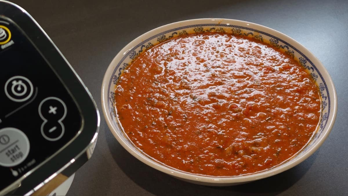 RC-34-hero-Sauce-Napolitaine