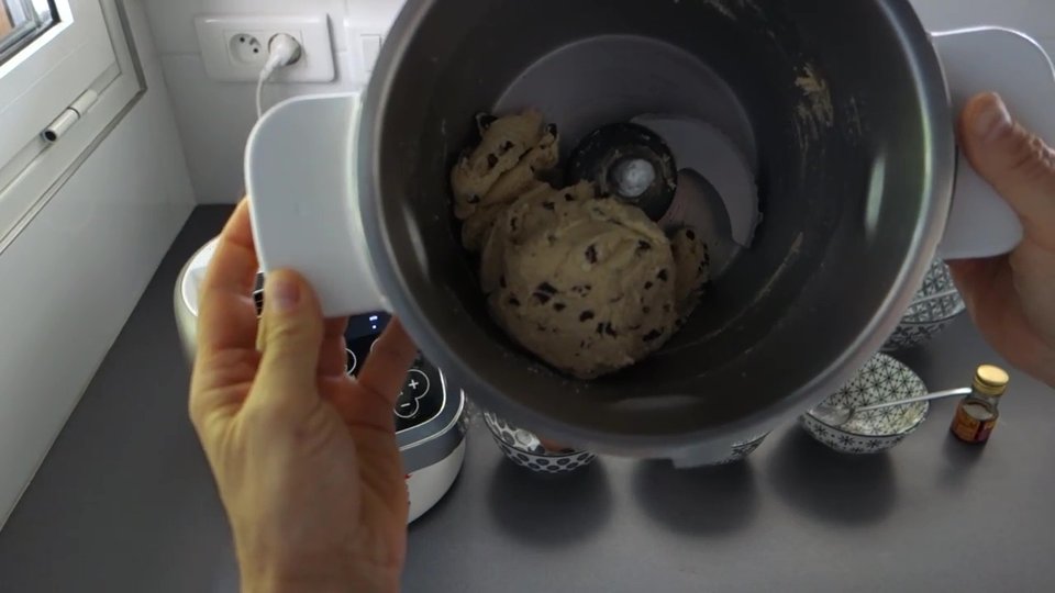 Mélange des cookies dans le bois du Companion