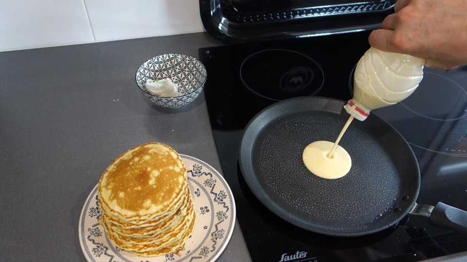 Réalisation de pancakes au Companion