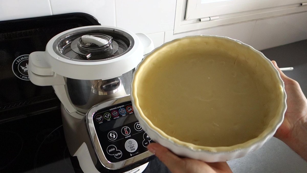 Un fond de Quiche avec une pâte brisée réalisé au Companion