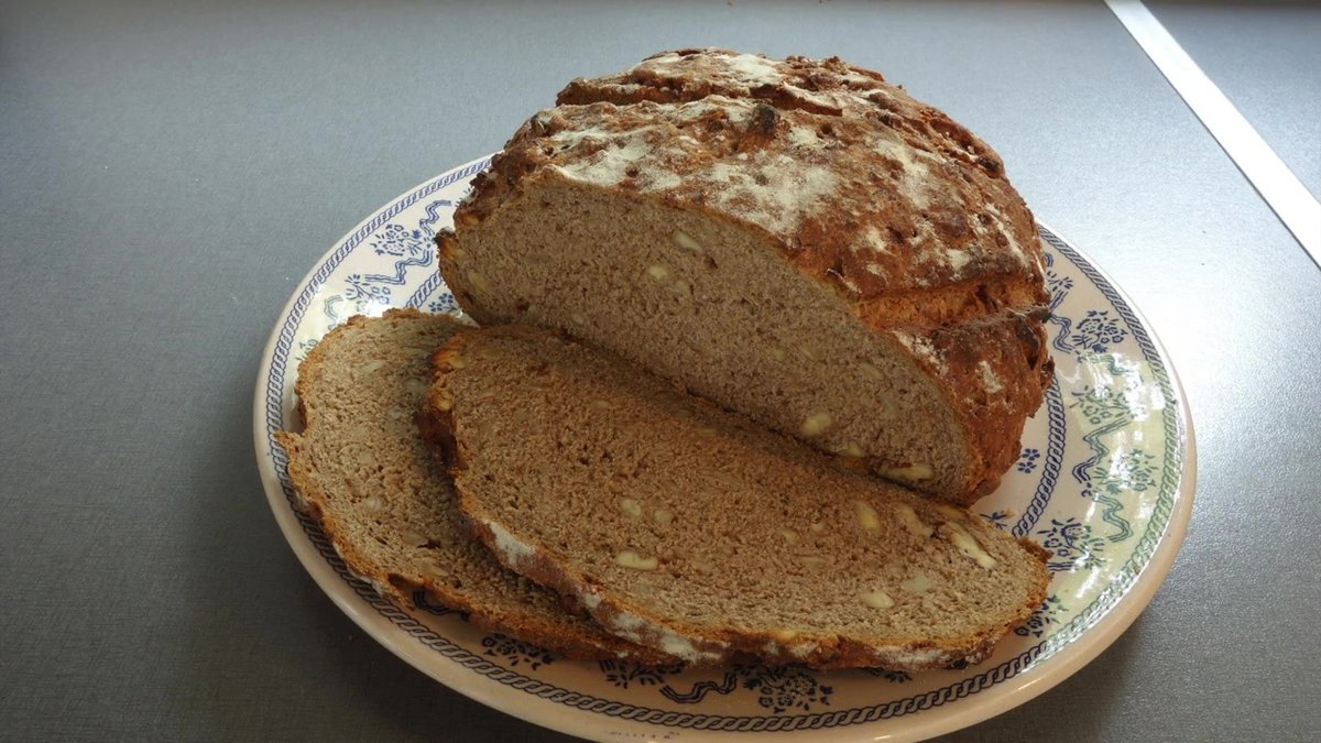 Pain aux noix au Companion