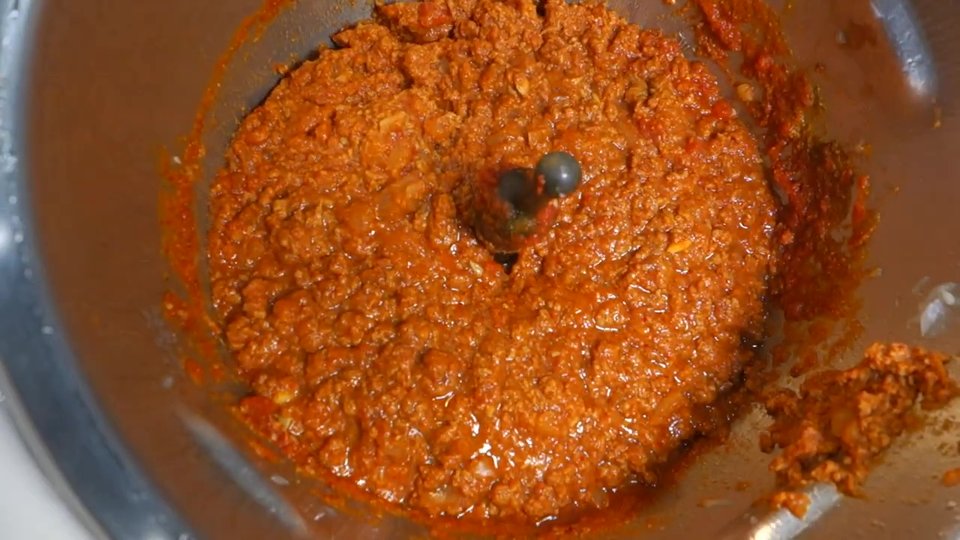 Préparation d'une sauce bolognaise au robot Companion