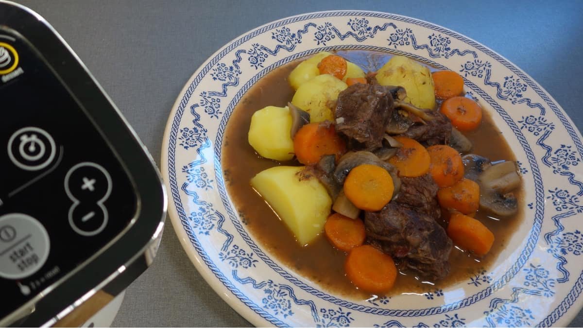 RC-57-hero-Boeuf-Bourguignon