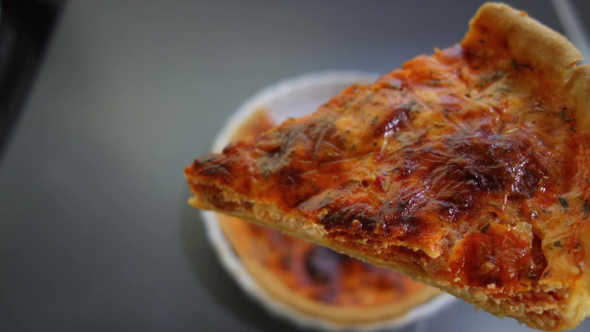 Une part de quiche au chorizo au Companion