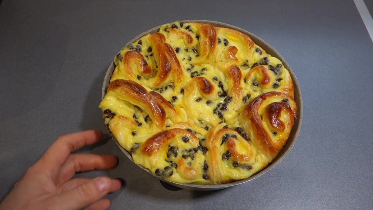 Gâteau chinois doré au chocolat avec le Companion