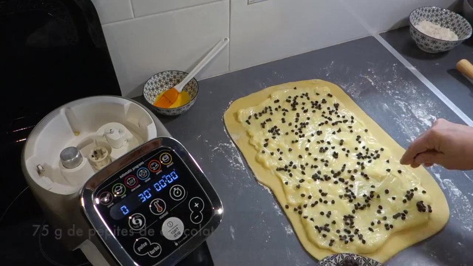 Garniture de la pâte pour le gâteau chinois au Companion