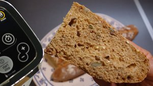 pain-aux-graines-bio-companion