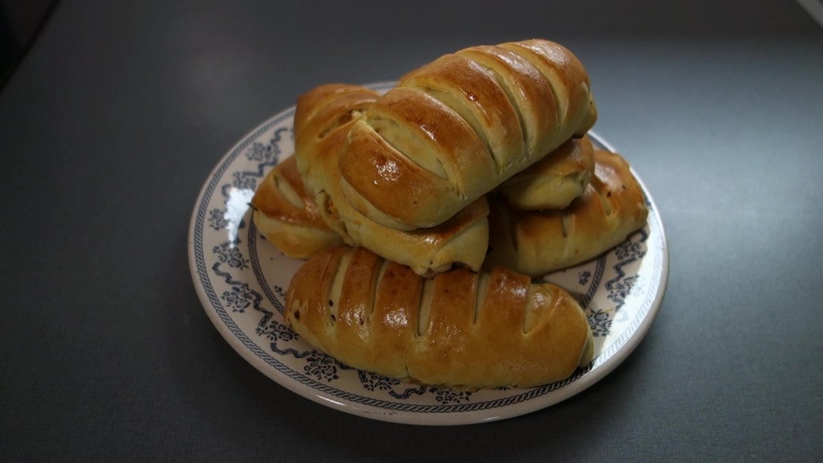 Buns fourrés au robot Companion