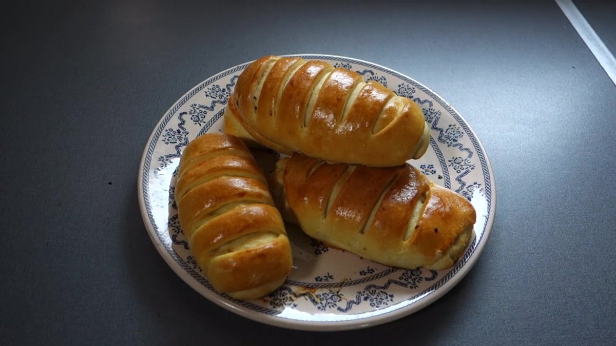 Buns fourrés dorés et croustillants au Companion