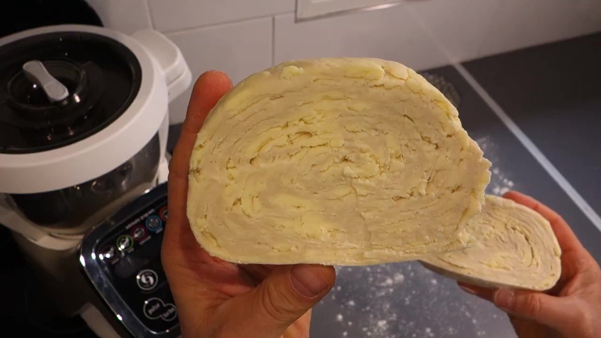 Pâte feuilletée méthode "escargot" au Companion