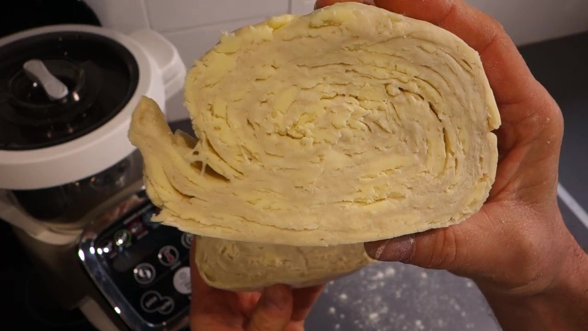 Pâte feuilletée méthode "escargot" au Companion