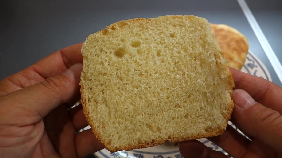 Mie filante et légère du pain de mie maison réalisé au Companion.